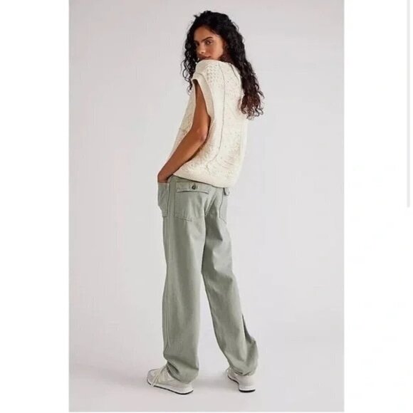 NWT Mother Army Green High Waisted Curbside Utility Sneak Spoiler Alert Size 34 - Picture 4 of 7